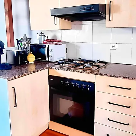 Appartement Con Terraza Y Paisajes De Montana Unico