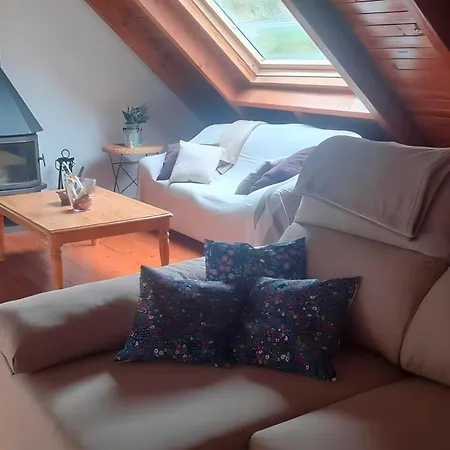 Con Terraza Y Paisajes De Montana Unico