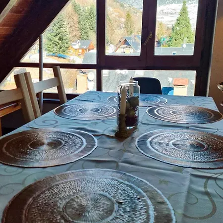 Appartement Con Terraza Y Paisajes De Montana Unico